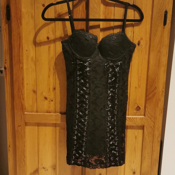 SM Arianne Lace Dress, Black - Picture 1 of 7